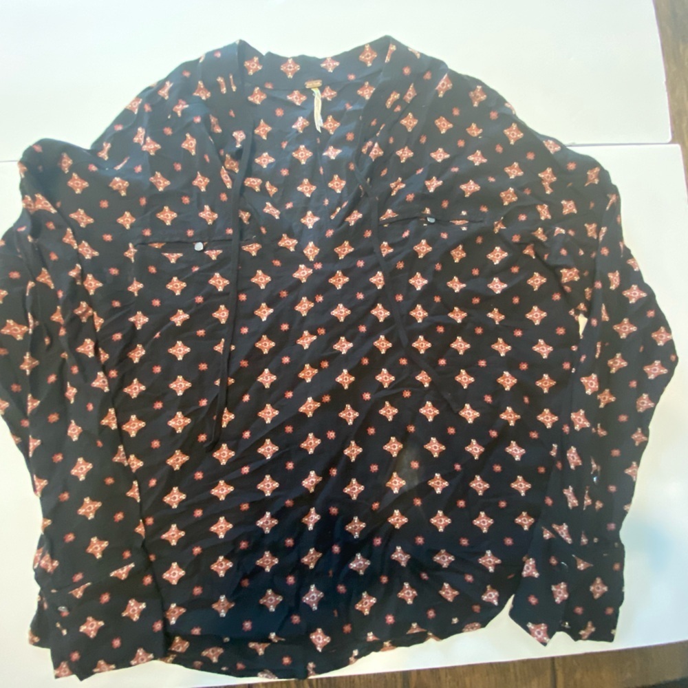 Free People Long Sleeve Pattern Shirt Size XS B4